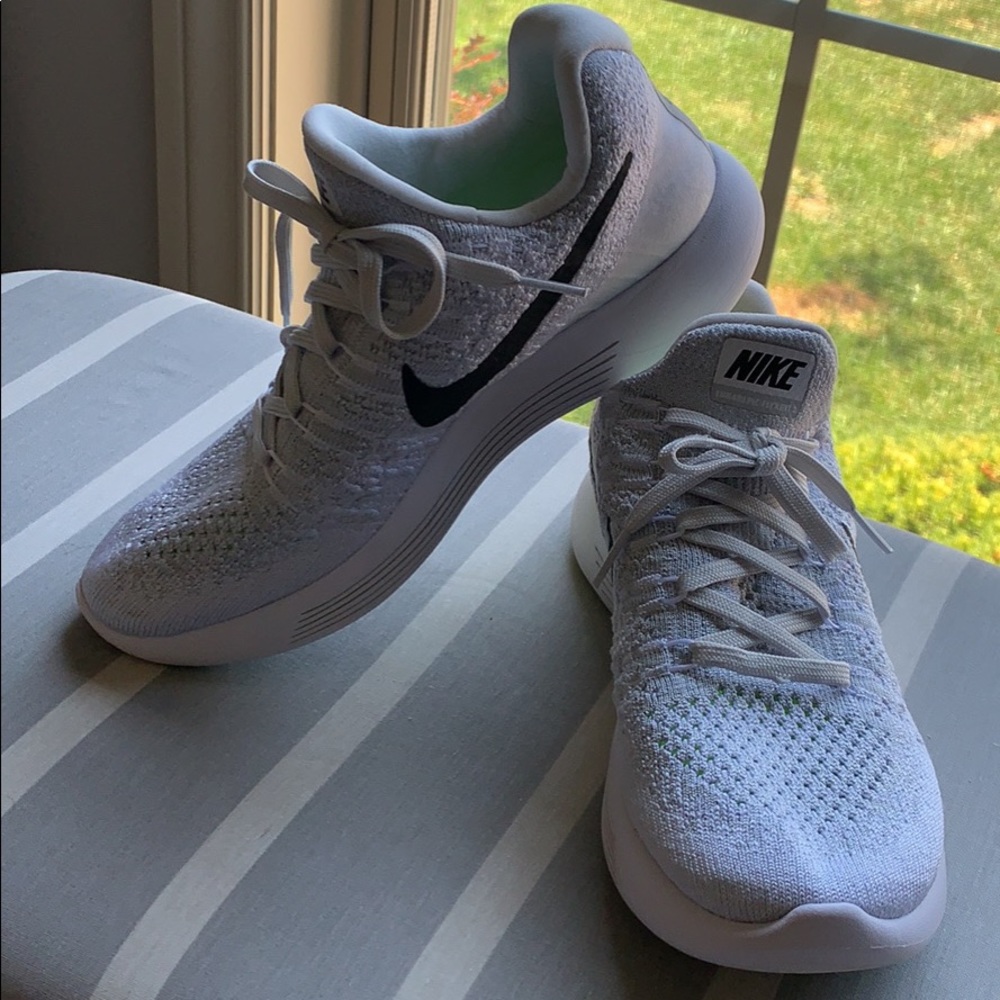 Women’s Nike Lunarepic Flyknit 2